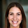 Sabine K. – Office Managerin, FinTech Solutions